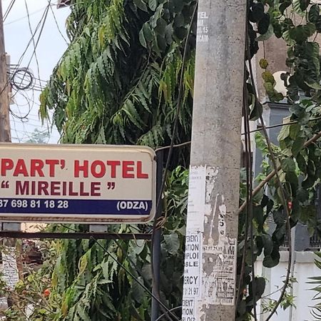Yaoundé Appart Hotel Mireille מראה חיצוני תמונה