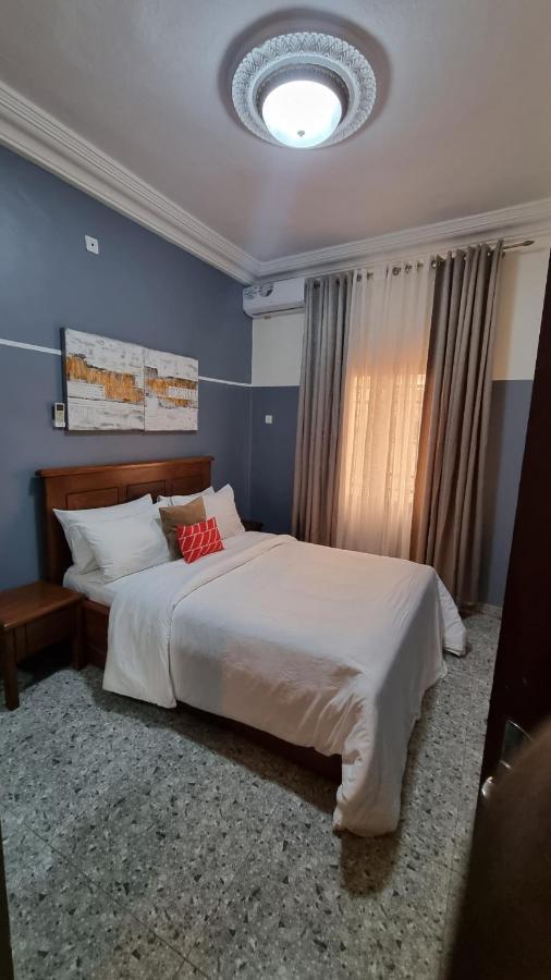 Yaoundé Appart Hotel Mireille מראה חיצוני תמונה