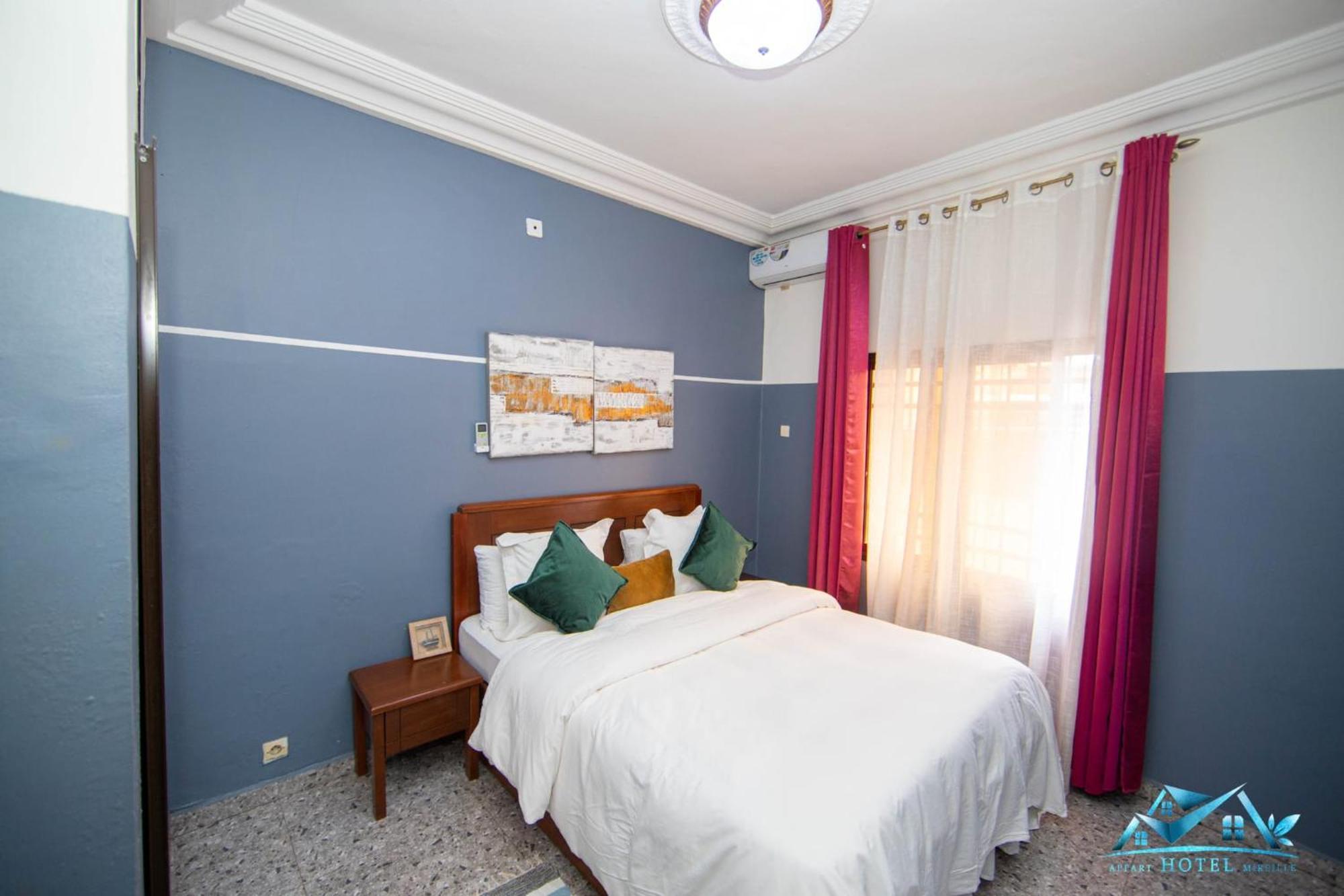 Yaoundé Appart Hotel Mireille מראה חיצוני תמונה